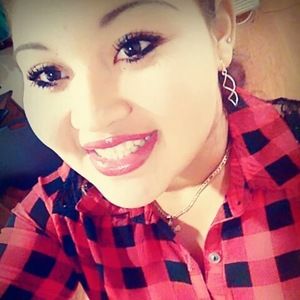 Meet your Posher, Rocio